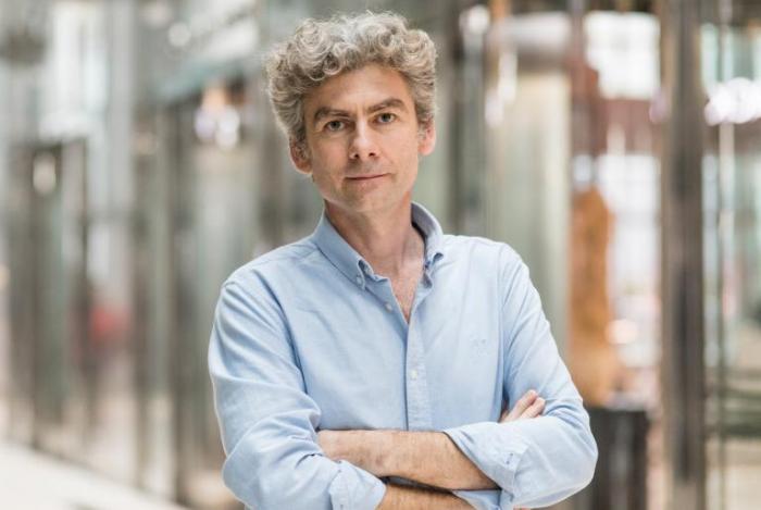 Headshot of Professor Davide Ravasi